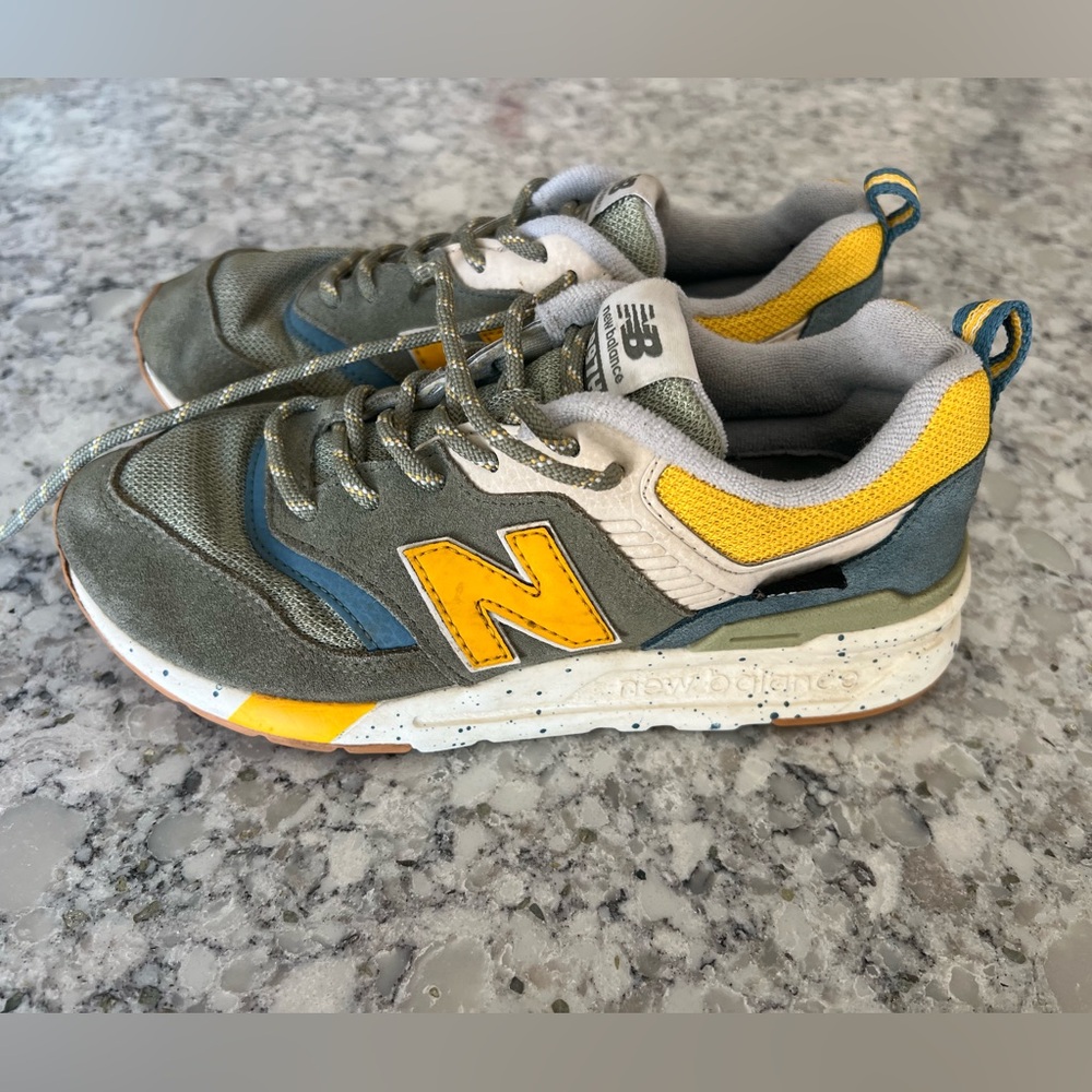 New Balance Sneakers Youth